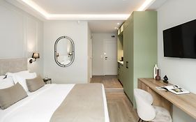 Astikon Xenofontos Suites